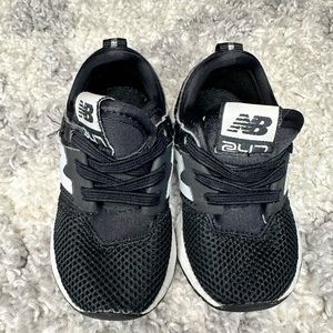 Toddler 5c new balance shoes